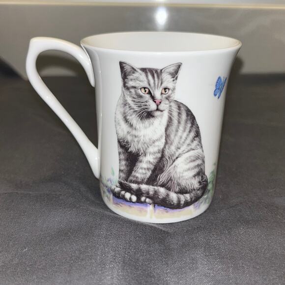 Queens Kitchen “Up To Mischief" Black & Ginger Bone China Cat Coffee Cup NWOT - Picture 2 of 8